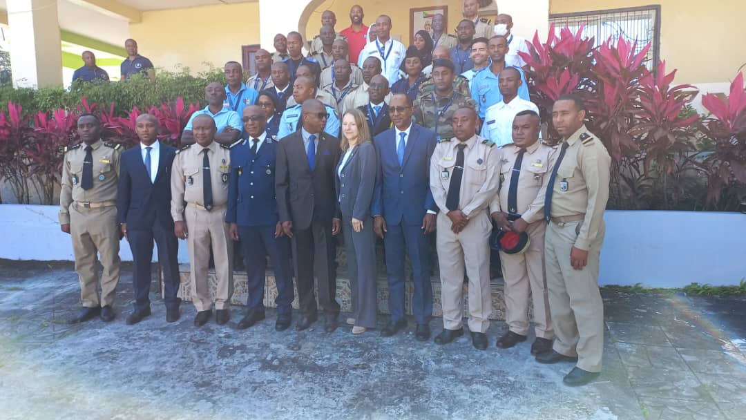 image Des agents de différents services formés par INTERPOL